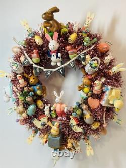 15.5 Vintage Wood Ornament Kitsch Wreath Easter Holiday Wreath Ornaments Bunny