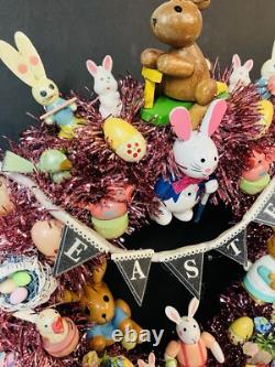 15.5 Vintage Wood Ornament Kitsch Wreath Easter Holiday Wreath Ornaments Bunny