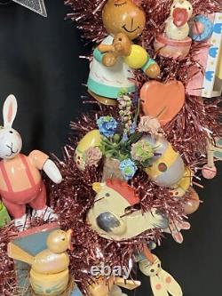 15.5 Vintage Wood Ornament Kitsch Wreath Easter Holiday Wreath Ornaments Bunny