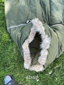 1953 US Military Casualty Down Filled Sleeping Bag Fur lined free bag