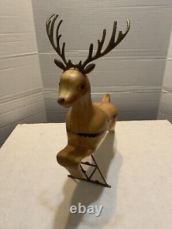 1962 MCM /Union 20 injection molded reindeer with original stand and antlers