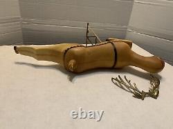 1962 MCM /Union 20 injection molded reindeer with original stand and antlers