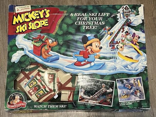 1993 Mr. Christmas Mickey's Ski Slope Tree Ski Lift With Video Link