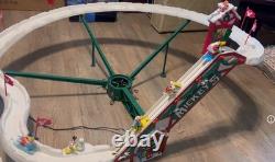 1993 Mr. Christmas Mickey's Ski Slope Tree Ski Lift With Video Link