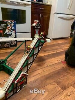 1993 Mr. Christmas Santa's Ski Slope Lift for Tree in Box, Working