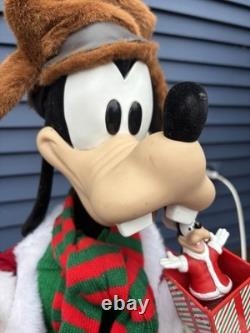 1994 Animated 30 Disney's Christmas Goofy Musical Motionette