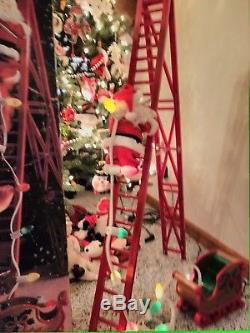 1994 Mr. Christmas Animated & Musical Ladder Climbing Stepping Santa