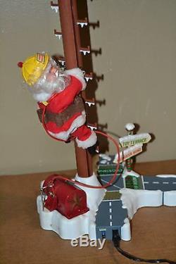 1996 Mr Christmas NORTH POLE POWER & LIGHT Animated Stepping Santa SEE VIDEO