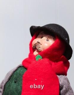 1999 BYER'S CHOICE Carolers The Cries of London Fruit Vendor Christmas Figure