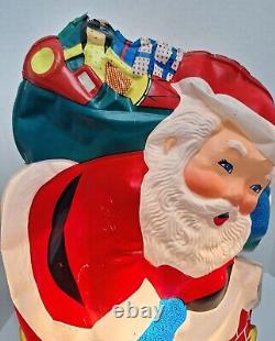 2 Awesome Vintage Flat Back Lighted Santa Blowmolds 1 Without Light