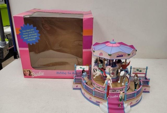 2001 Barbie Holiday Go Round Carousel Plays Christmas Songs, Lights Up- Works