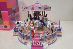 2001 Barbie Holiday Go Round Carousel Plays Christmas Songs, Lights Up- Works