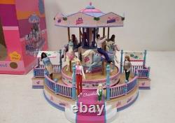 2001 Barbie Holiday Go Round Carousel Plays Christmas Songs, Lights Up- Works