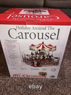 2002 Mr. Christmas Holiday Around the Carousel Musical 30 Songs Animated NIB