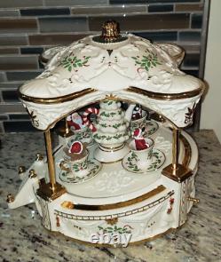 2003 Lenox Holiday Centerpiece Teacup Ride MUSICAL & ANIMATED Christmas VIDEO