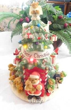 2004 Cherished Teddies 114180 Large Musical We Wish You a Merry Christmas Tree