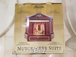 2005 Mr. Christmas Gold Label Nutcracker Suite Rotating Scenes with Original Box