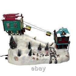 2006 Mr Christmas Winter Wonderland Cable Cars Skiing Lights up Musical Animated