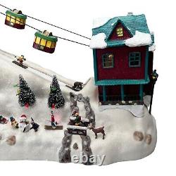 2006 Mr Christmas Winter Wonderland Cable Cars Skiing Lights up Musical Animated