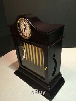 2010 MR CHRISTMAS GRAND CHIMES CLOCK Gold Label Collection