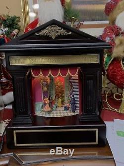 2010 Mr Christmas Nutcracker Suite Ballet Wooden Music Box 4 Scenes 8 Songs