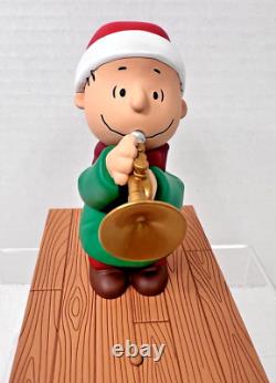 2011 Hallmark Peanuts Christmas Band Member Linus Trumpet TESTED Great Shape