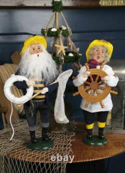 2021 Byers Choice Nautical Santa & Mrs. Claus Set Coastal Caroler Collection 2pc