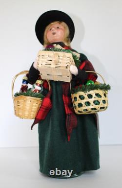 2023 Byers Choice Christmas Ornament Stall with 2024 Matching Carolers