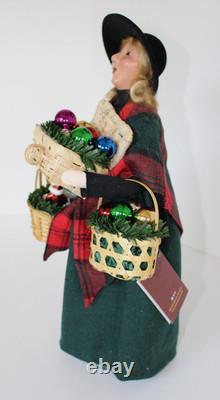 2023 Byers Choice Christmas Ornament Stall with 2024 Matching Carolers