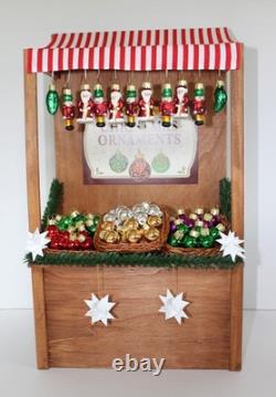 2023 Byers Choice Christmas Ornament Stall with 2024 Matching Carolers