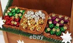 2023 Byers Choice Christmas Ornament Stall with 2024 Matching Carolers