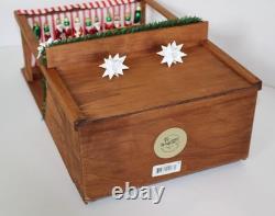 2023 Byers Choice Christmas Ornament Stall with 2024 Matching Carolers
