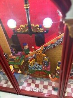 21.5 Extremely Rare Mr. Christmas Dillards Department Store Animated Village