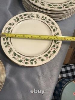 40 Pieces Of Royal Limited Holly Holiday Japan