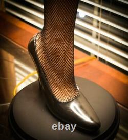 A Christmas Story 45 Ladies Leg Lamp Full Size Major Award with Wooden Leg Crate