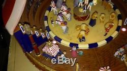 ANIMATED MR. CHRISTMAS World's Fair Big Top -Gold Label With Box MUSIC