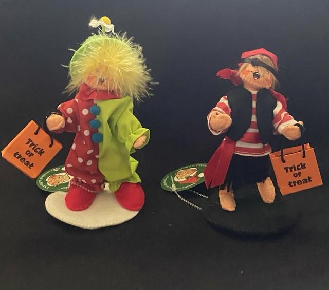 Annalee 2 Halloween Trick Or Treat Home For The Holidays Le/500 Clown & Pirate