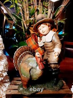 BETHANY LOWE? THANKSGIVING PILGRIM WithTURKEY? FIGURINES? COLLECTABLES? RETIRED? DECOR