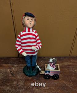 BYERS CHOICE 10 Carolers Boy with RARE HTF Patriotic Dog in Wagon Dated 2005