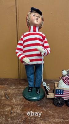 BYERS CHOICE 10 Carolers Boy with RARE HTF Patriotic Dog in Wagon Dated 2005