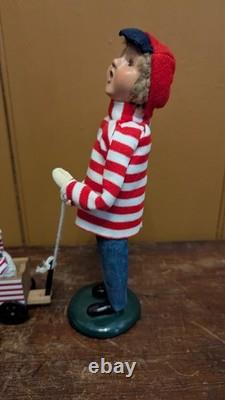 BYERS CHOICE 10 Carolers Boy with RARE HTF Patriotic Dog in Wagon Dated 2005