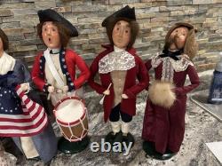 Byer's Carolers Williamsburg Lot Of 7 Includes George Washington And Horse