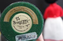 Byer's Choice 2020 Valentine Man & Woman 13 3/4