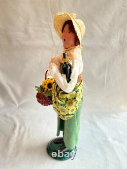 Byers Choice 2011 Lady with Wine Bottle & Basket of Sunflowers Signed Joyce Byers