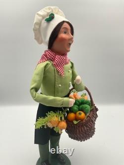 Byers Choice 2017 Chef Cook with Basket of Vegetables Carrots, Peppers & Onions