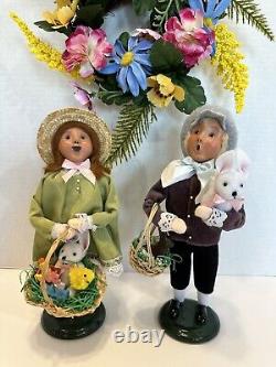 Byers Choice 2020 Easter Girl & Boy with Easter Basket & Chocolate Bunny EUC