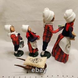 Byers Choice Caroler BIRD FEEDING FAMILY 5 Pc Man, Lady, Boy, Girl, Wheel Barrow