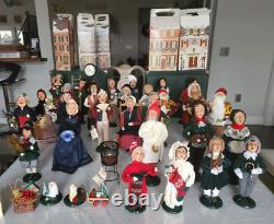 Byers Choice Carolers Christmas 28 different and accessories w some boxes NICE