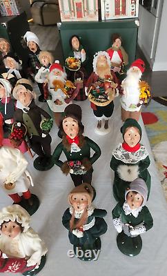 Byers Choice Carolers Christmas 28 different and accessories w some boxes NICE