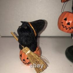 Byers Choice Carolers Halloween Smiling Jack O' Lantern Witch w Bats Lined Cape